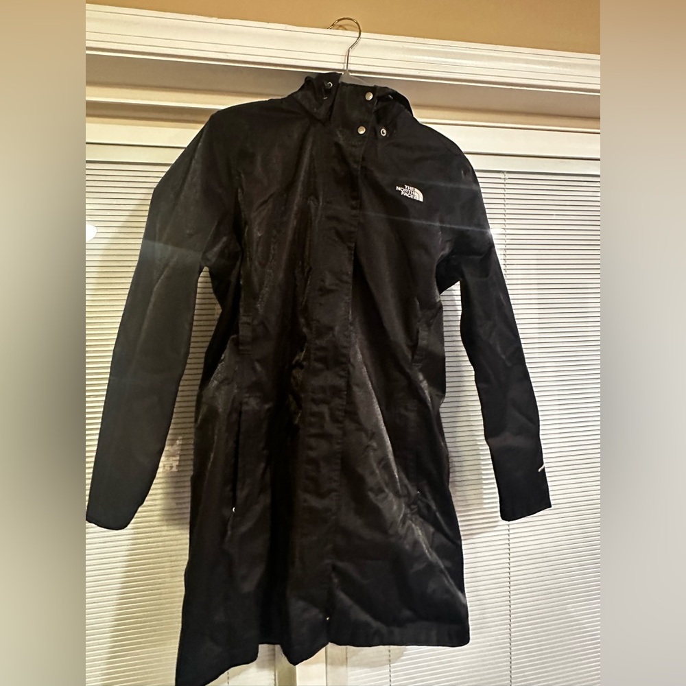 Black Northface Rain Coat Women’s Large